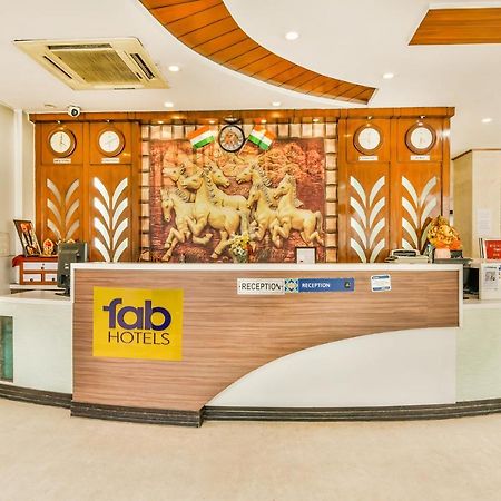 Fabhotel Sehej Inn New Delhi Exteriör bild