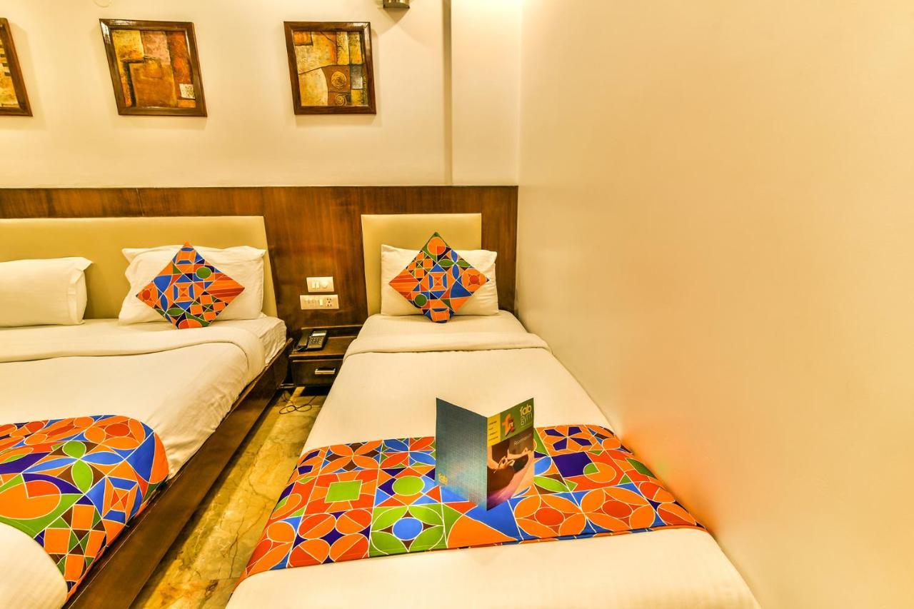 Fabhotel Sehej Inn New Delhi Exteriör bild