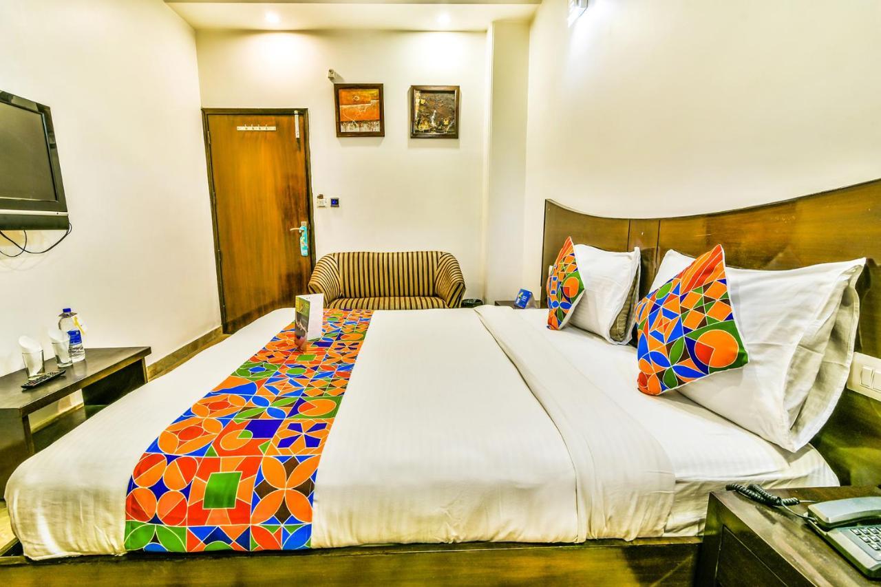 Fabhotel Sehej Inn New Delhi Exteriör bild