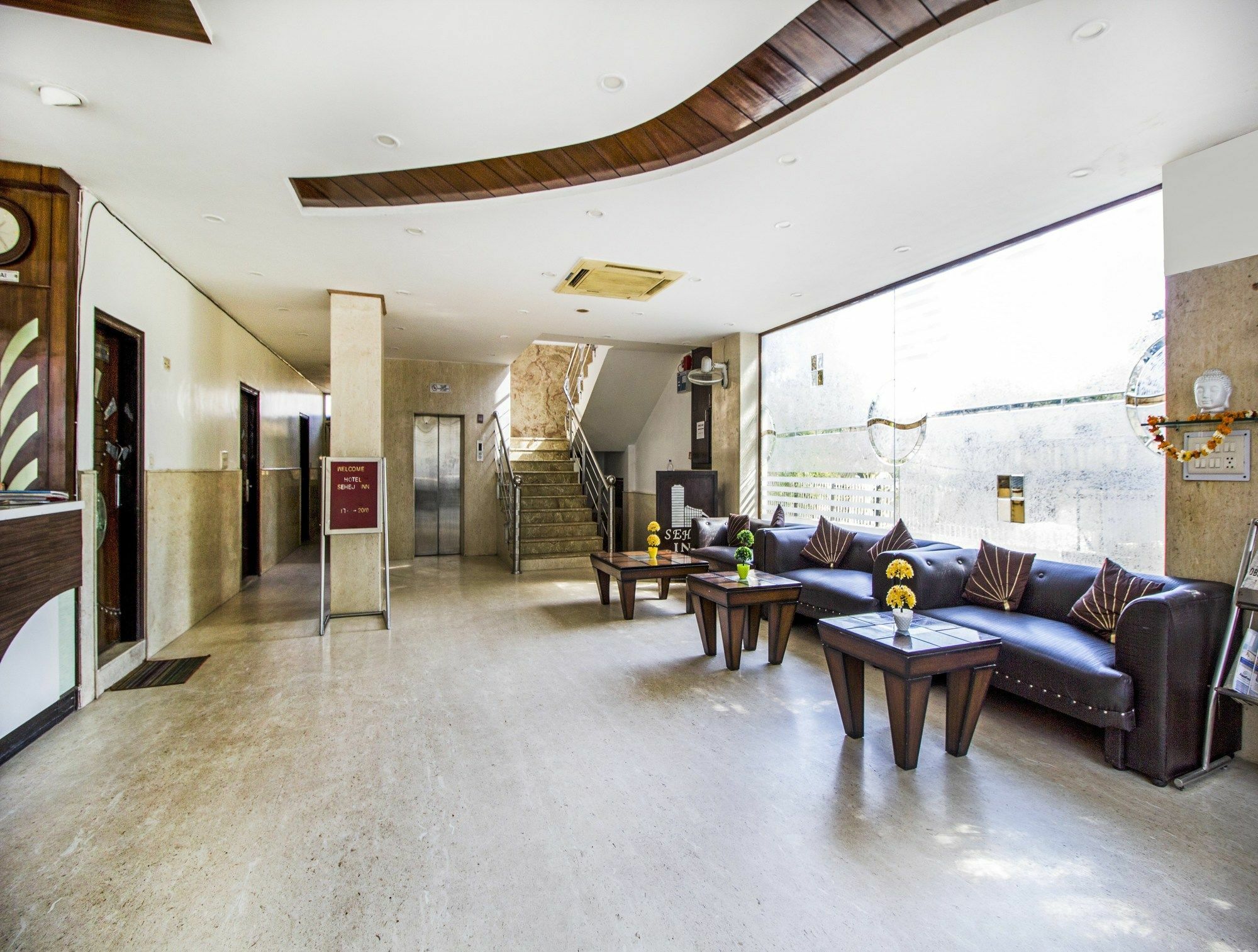 Fabhotel Sehej Inn New Delhi Exteriör bild